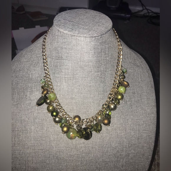 NEW. Firstmeet. Cream Gold Jewelry Set. - Picture 7 of 8